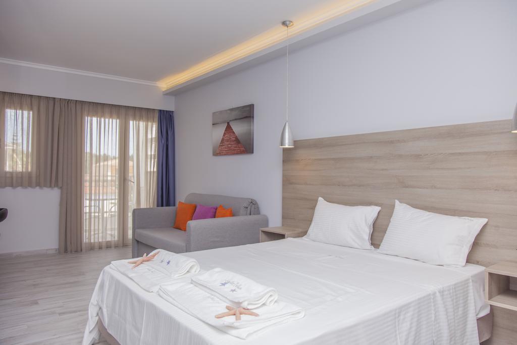 Aggelos Apartments & Deluxe Studios Nydri  Cameră foto